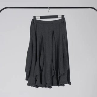 Vero Vintage Asymmetrical Wavy Knit Skirt