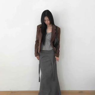 Slim Fit Twist Vertical Ribbed Knit Sleeveless Top