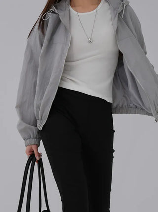 Cony Semi-Crop Windbreaker