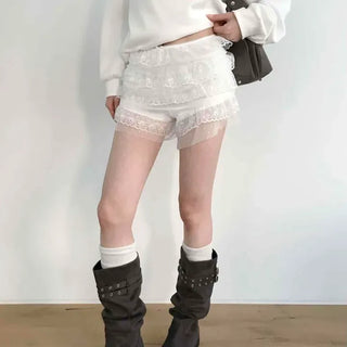 High-waisted Flower Tiered Lace Shorts