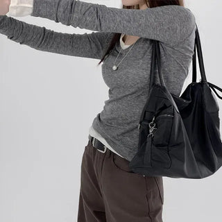 Noir V-neck Long Sleeve Tee
