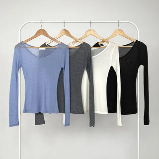 Noir V-neck Long Sleeve Tee