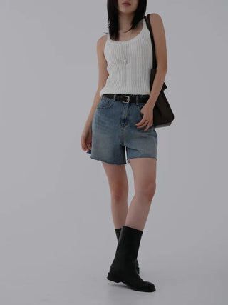 Reu Ribbed U-Neck Sleeveless