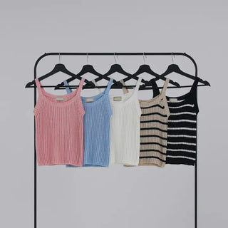 Reu Ribbed U-Neck Sleeveless