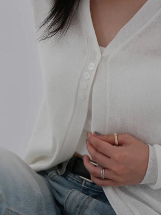 Denny V-neck One-button Cardigan