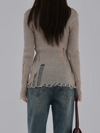 Yanu V-neck Damaged Knit
