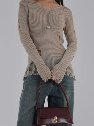 Yanu V-neck Damaged Knit