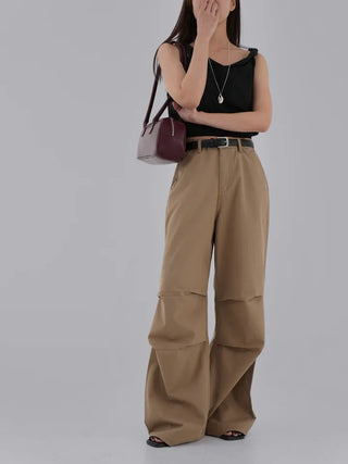 Maing pintuck parachute pants