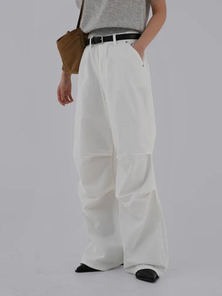 Maing pintuck parachute pants