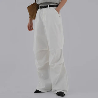 Maing pintuck parachute pants