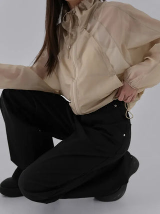 Maing pintuck parachute pants