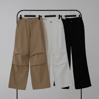 Maing pintuck parachute pants