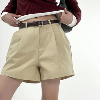Elma Pintuck Cotton Half Pants