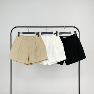 Elma Pintuck Cotton Half Pants