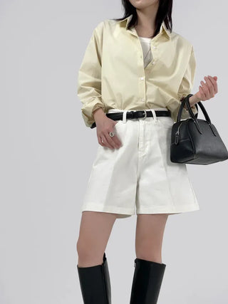Claw part wide shorts