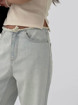 Tease Waist Cut Denim Pants