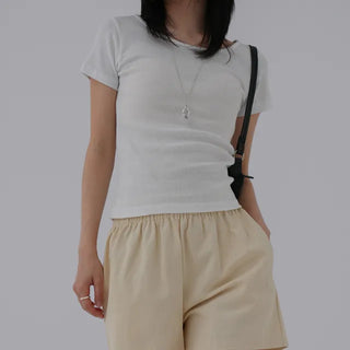 Hanu Round Neck Basic Short Sleeve Tee