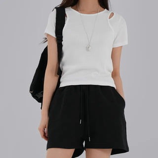 Jering Shoulder Slit Ribbed Tee