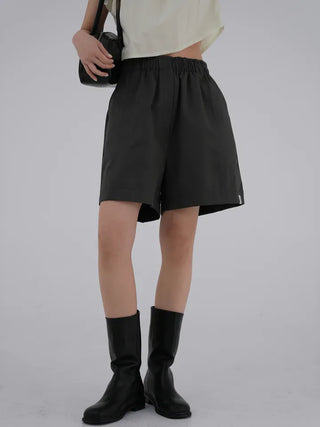 Pip Cut Half Pants