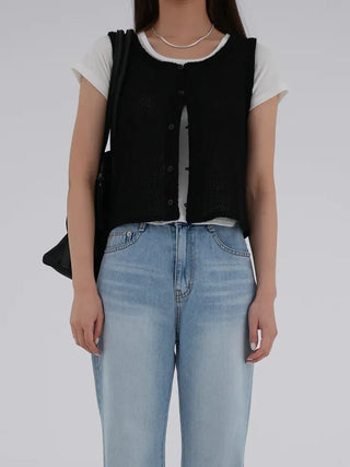 Lonely Button Sleeveless Knit
