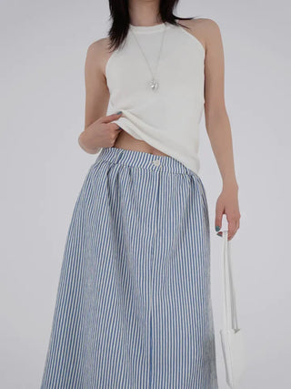 Slit Halterneck Sleeveless Knit