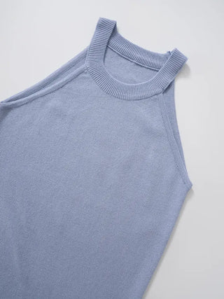 Slit Halterneck Sleeveless Knit