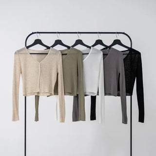 Meen V-neck Two-button Cardigan