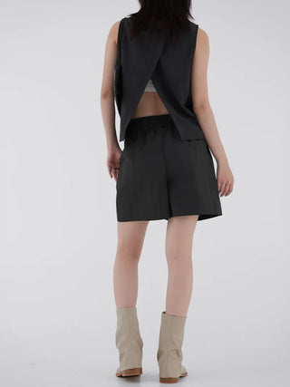 Chiring elastic banding rustling shorts