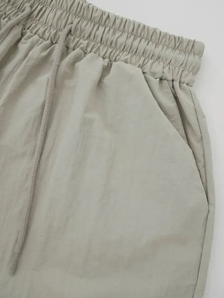 Chiring elastic banding rustling shorts