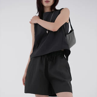 Chiring rustling back slit sleeveless