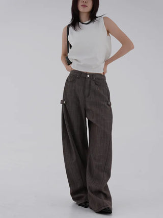 Chiring rustling back slit sleeveless