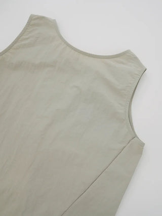 Chiring rustling back slit sleeveless