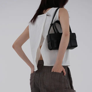 Chiring rustling back slit sleeveless