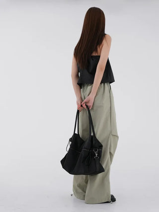 Now backless sleeveless blouse