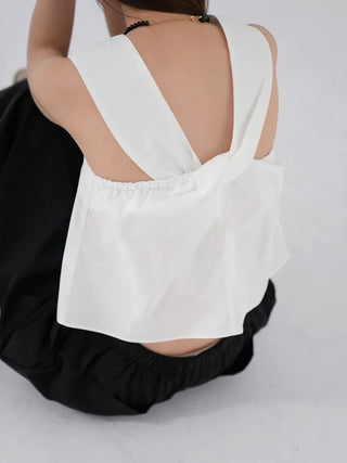 Now backless sleeveless blouse