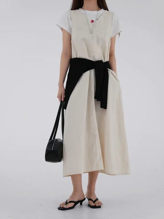 Fanu V-neck Maxi Sleeveless Dress