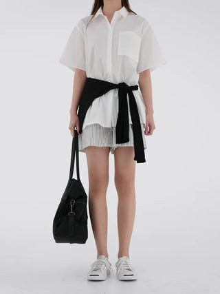 Lying oversized short-sleeve shirt
