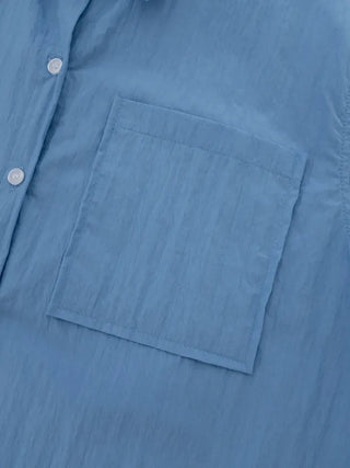 Lying oversized short-sleeve shirt