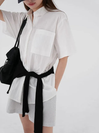 Lying oversized short-sleeve shirt