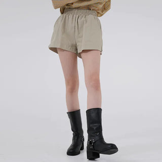 Aining side-slit shorts