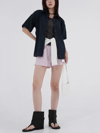 Aining side-slit shorts