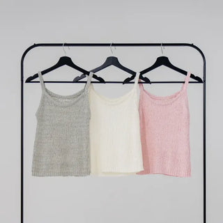 Puel U-neck knit sleeveless top