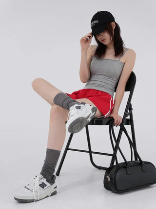 Ivelyn Square Basic Sleeveless Cap