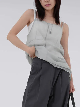 Ivelyn Square Basic Sleeveless Cap