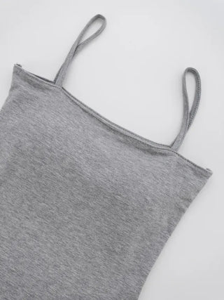Ivelyn Square Basic Sleeveless Cap