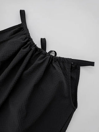 Kashiren Neck Shirring Ribbon Sleeveless Blouse