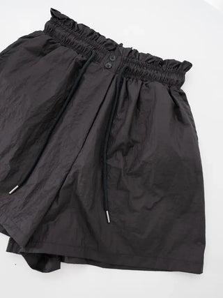 Laro Crinkle Button Shorts