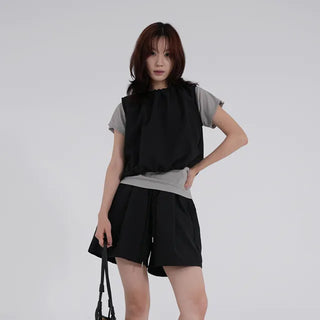 Hyoning Back Ribbon Sleeveless + Basrak Shorts