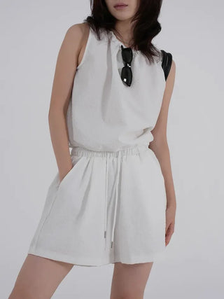 Hyoning Back Ribbon Sleeveless + Basrak Shorts