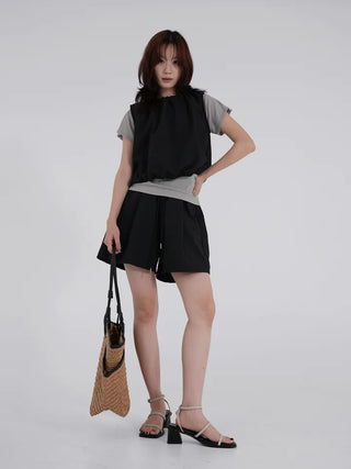 Hyoning Back Ribbon Sleeveless + Basrak Shorts